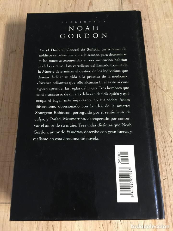 Libros de segunda mano: El comit&eacute; de la muerte - Noah Gordon - Foto 5
