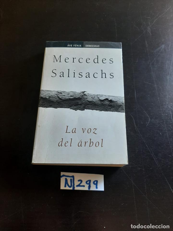 Libros de segunda mano: La voz del &aacute;rbol - Foto 1