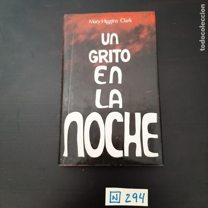 Libros de segunda mano: Un grito en la noche - Foto 1