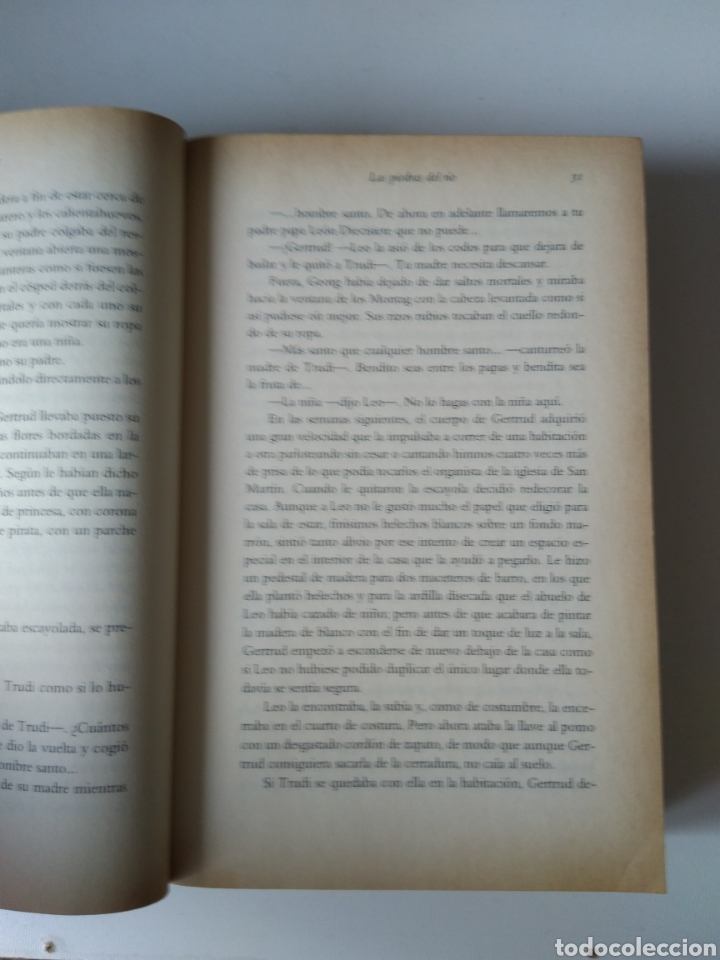 Libros de segunda mano: LAS PIEDRAS DEL RIO/URSULA HEGI - Foto 4
