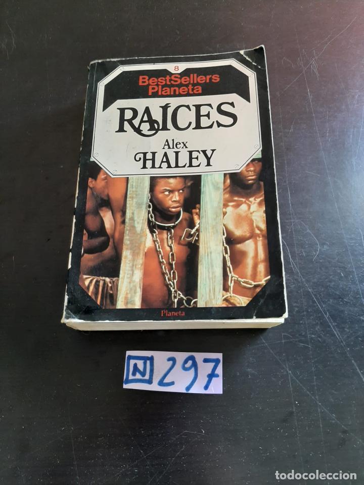 Libros de segunda mano: Ra&iacute;ces - Foto 1