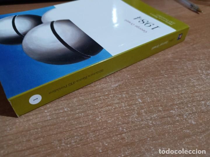 Libros de segunda mano: 1984 - George Orwell - en catal&agrave; - Foto 8