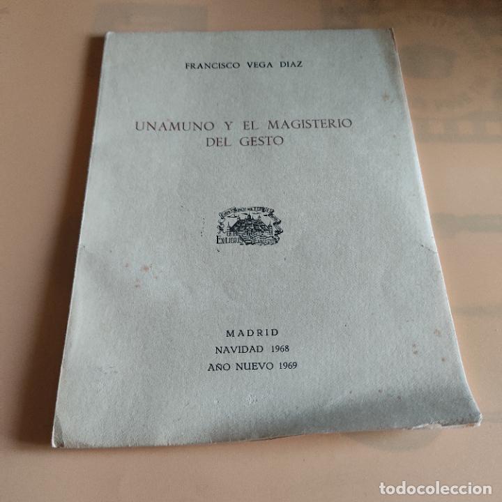 Livres d'occasion: UNAMUNO Y EL MAGISTERIO DEL GESTO. FRANCISCO VEGA DIAZ.NAVIDAD 1968.A&Ntilde;O NUEVO 1969. 338 PAGS.