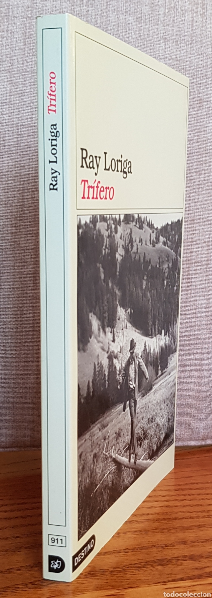 Libros de segunda mano: Tr&iacute;fero. Ray Loriga - Foto 2