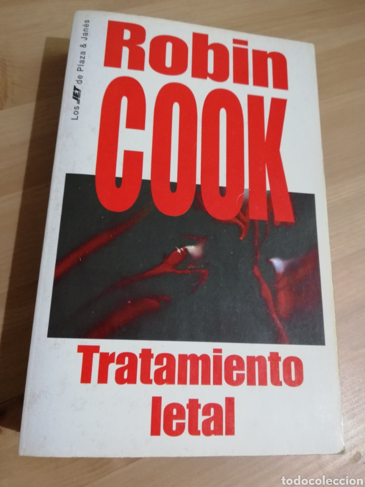 Libros de segunda mano: TRATAMIENTO LETAL (ROBIN COOK) - Foto 1