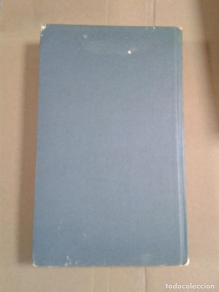 Libros de segunda mano: PERROS PERDIDOS SIN COLLAR. GILBERT CESBRON - Foto 2