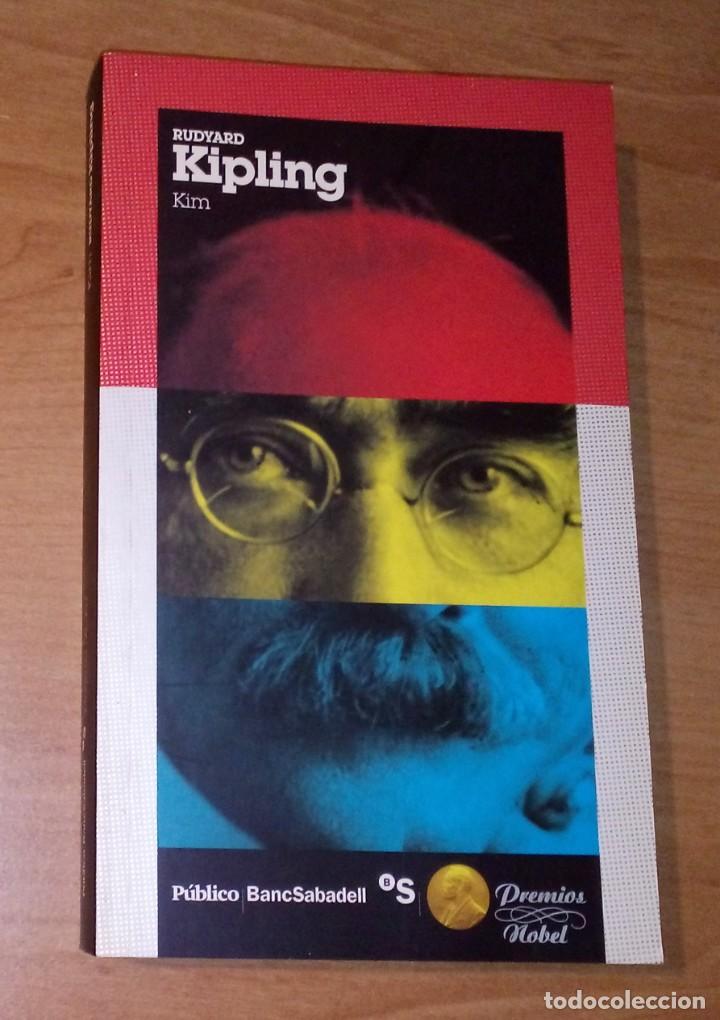 Libros de segunda mano: RUDYARD KIPLING - KIM - P&Uacute;BLICO, 2010 - Foto 1