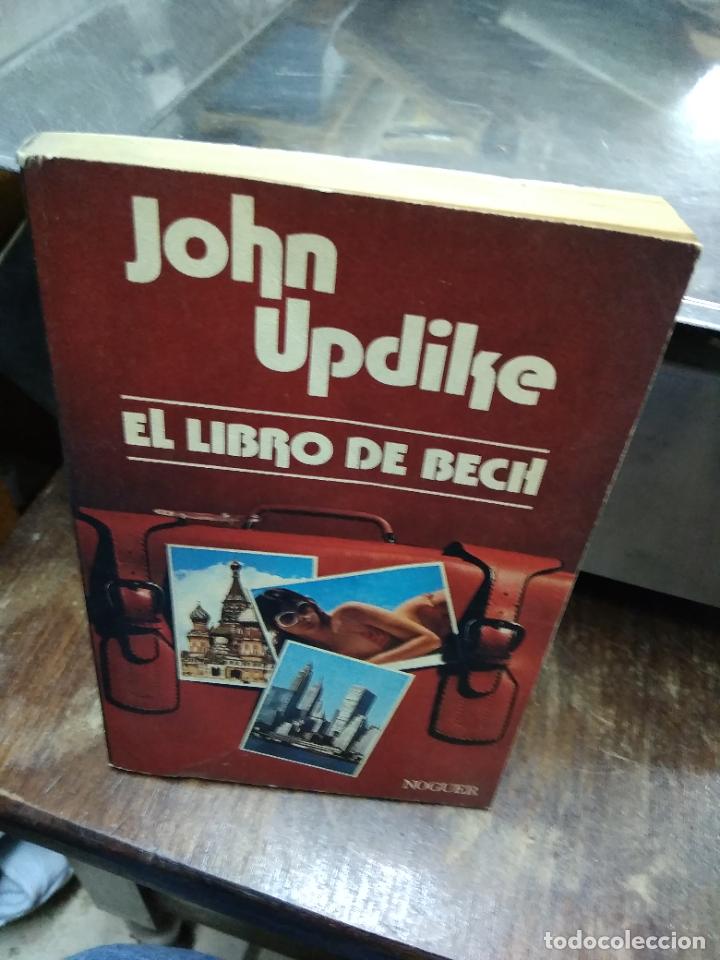 Libros de segunda mano: El libro de Bech, John Updike. L.2604-1606 - Foto 2