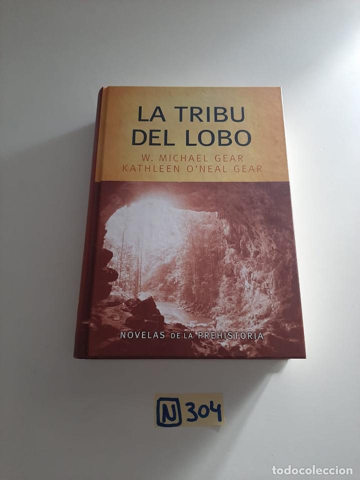 Libros de segunda mano: La tribu del lobo - Foto 1