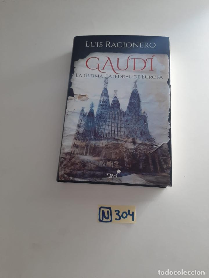 Libros de segunda mano: Gaud&iacute; - Foto 1