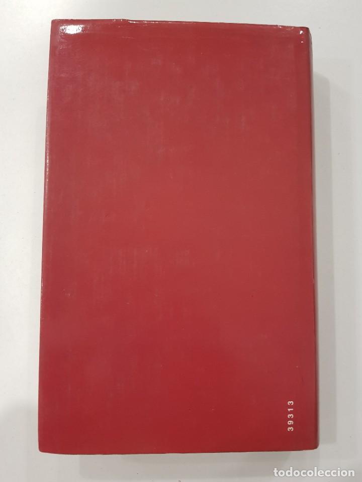 Libros de segunda mano: LOS BUFONES DE DIOS. MORRIS WEST. CIRCULO DE LECTORES. 1981 - Foto 2