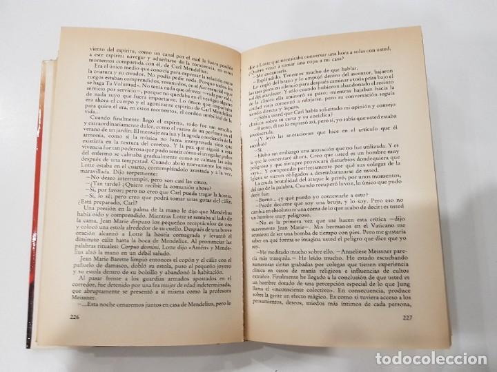 Libros de segunda mano: LOS BUFONES DE DIOS. MORRIS WEST. CIRCULO DE LECTORES. 1981 - Foto 9