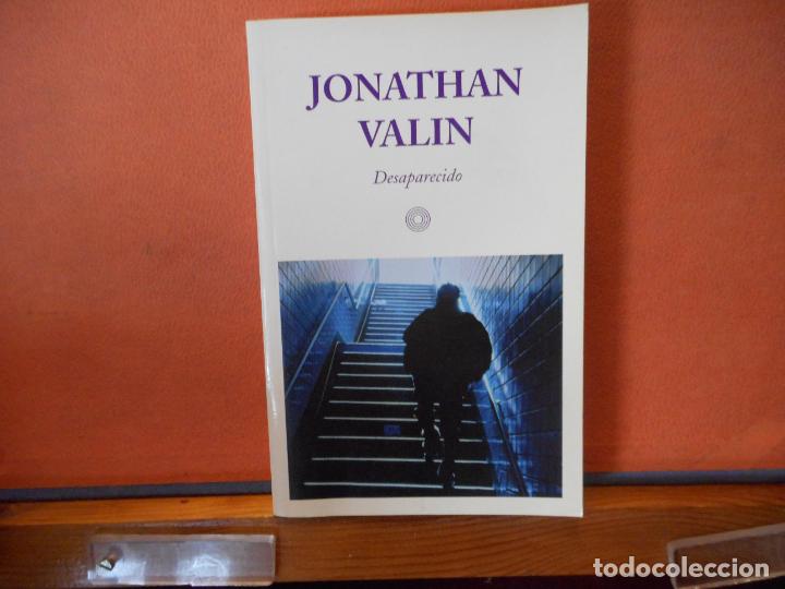 Libros de segunda mano: DESAPARECIDO. JONATHAN VALIN. EDITORIAL DIAGONAL. - Foto 1