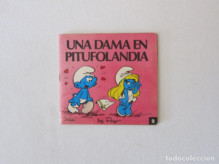 Libros de segunda mano: UNA DAMA EN PITUFOLANDIA - PEYO - Foto 1