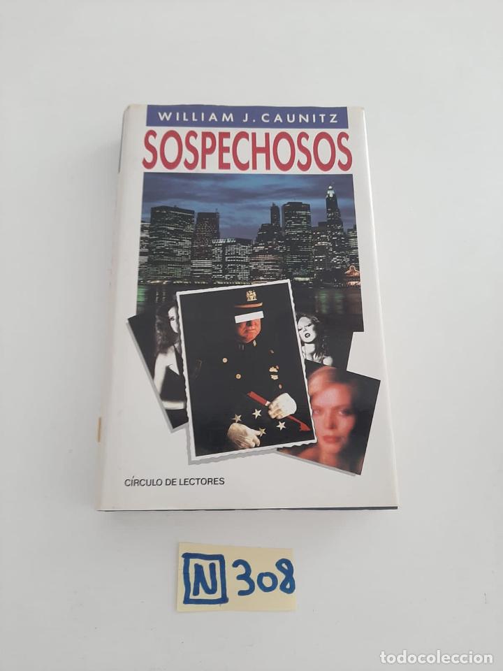 Libros de segunda mano: Sospechosos - Foto 1