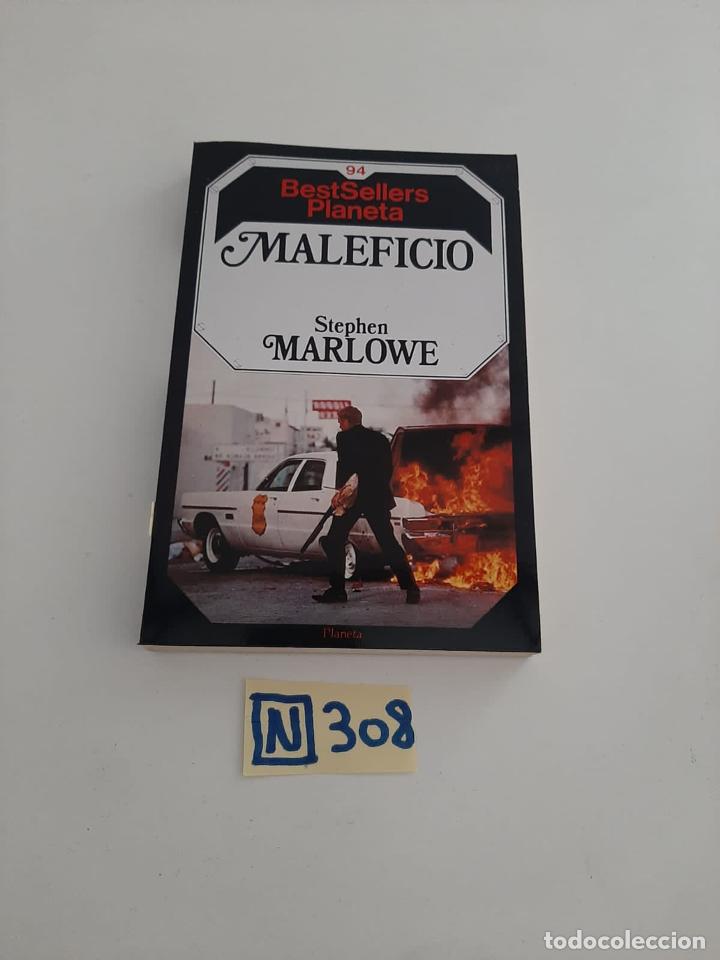 Libros de segunda mano: Maleficio - Foto 1
