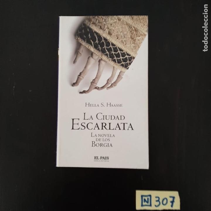 Libros de segunda mano: La ciudad escarlata - Foto 1
