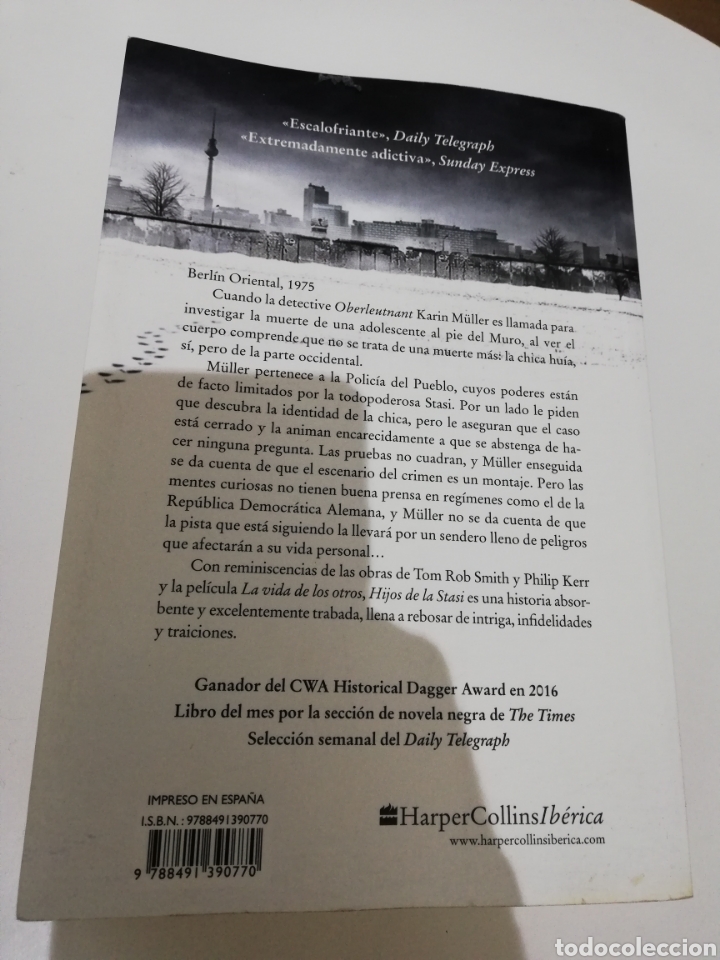 Libros de segunda mano: HIJOS DE LA STASI (DAVID YOUNG) - Foto 3