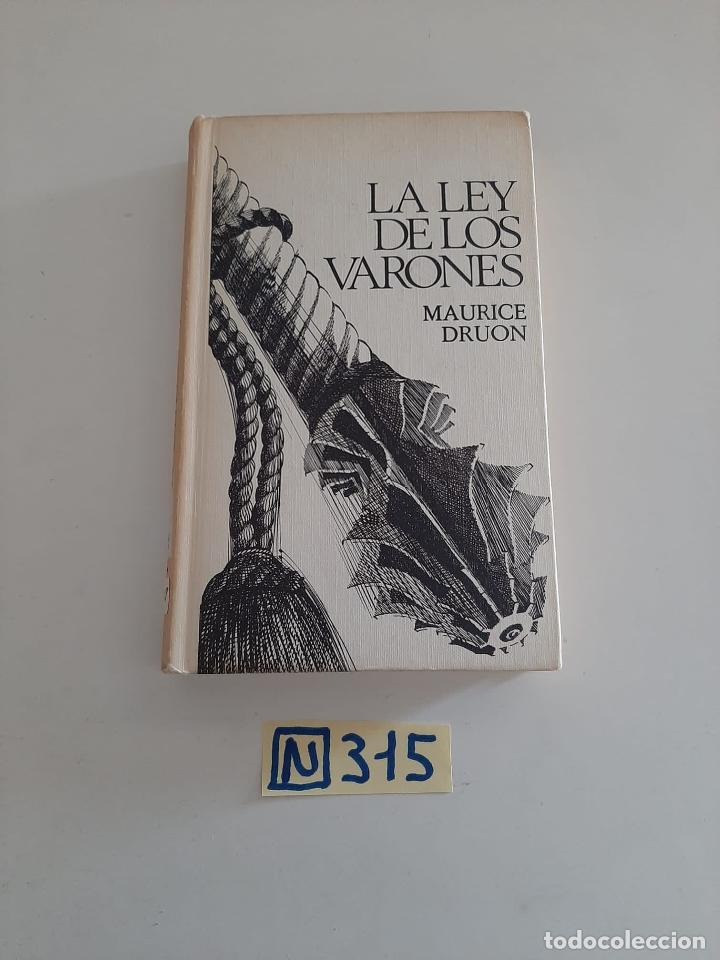 Libros de segunda mano: La Ley de los varones - Foto 1