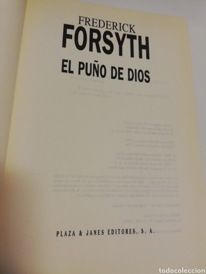 Libros de segunda mano: EL PU&Ntilde;O DE DIOS (FREDERICK FORSYTH) - Foto 2