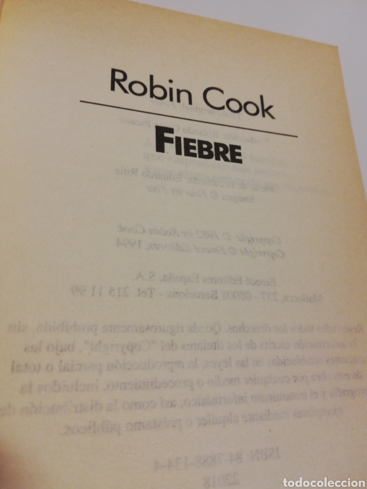 Libros de segunda mano: FIEBRE (ROBIN COOK) - Foto 2