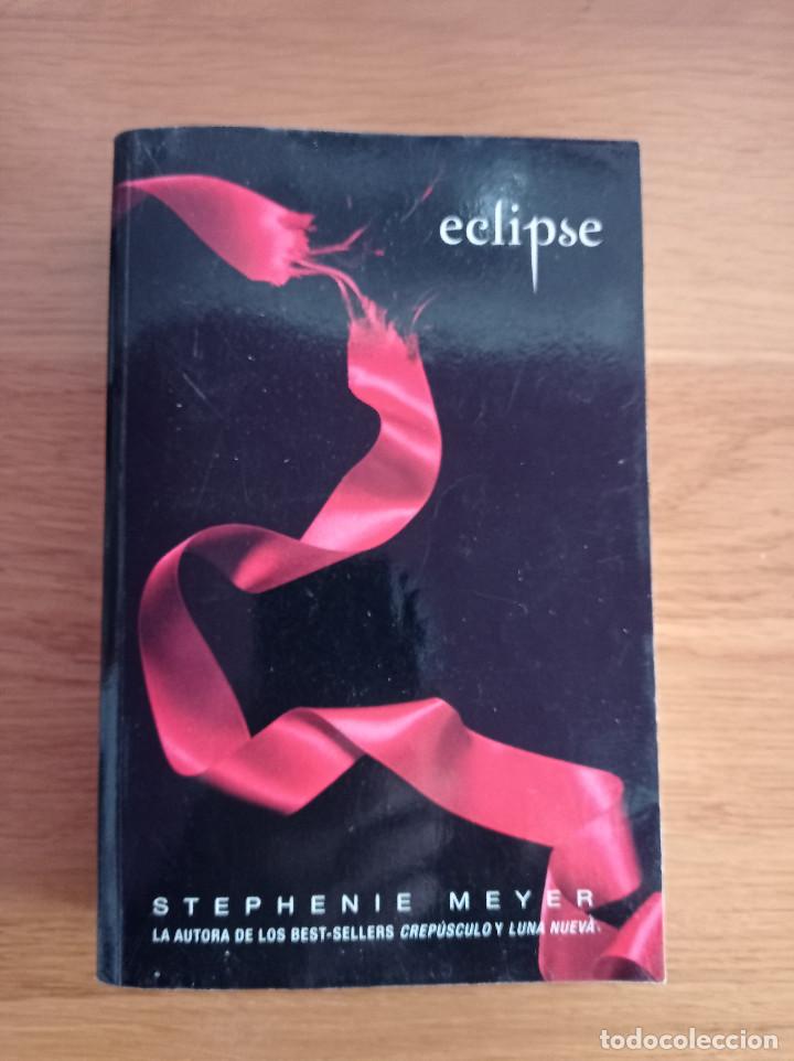 Libros de segunda mano: amanecer y eclipse saga crepusculo stephenie meyer - Foto 4