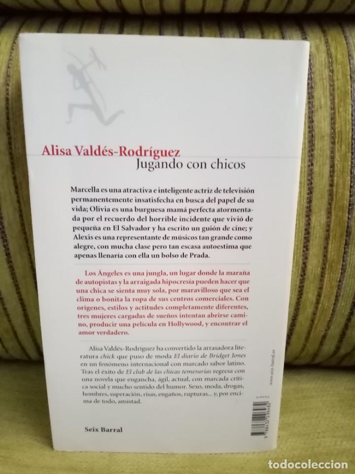 Libros de segunda mano: JUGANDO CON CHICOS - Foto 3