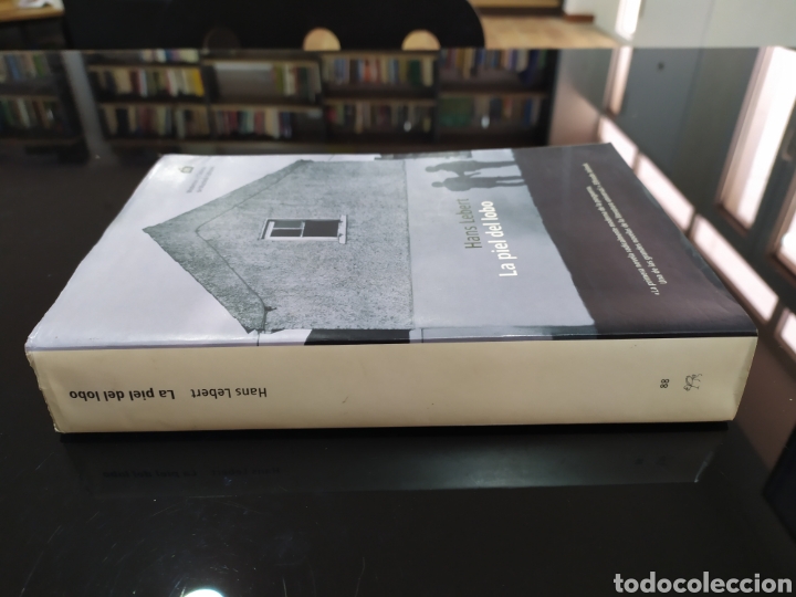 Libros de segunda mano: La piel del lobo. Hans Lebert - Foto 2
