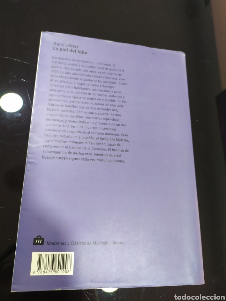Libros de segunda mano: La piel del lobo. Hans Lebert - Foto 4
