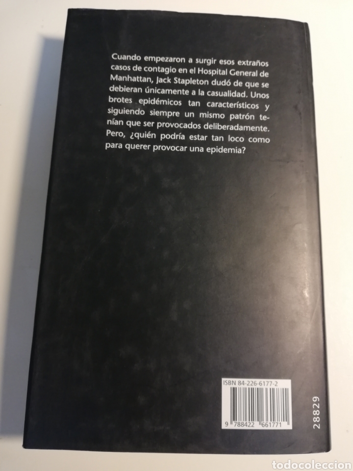 Libros de segunda mano: CONTAGIO (ROBIN COOK) - Foto 3