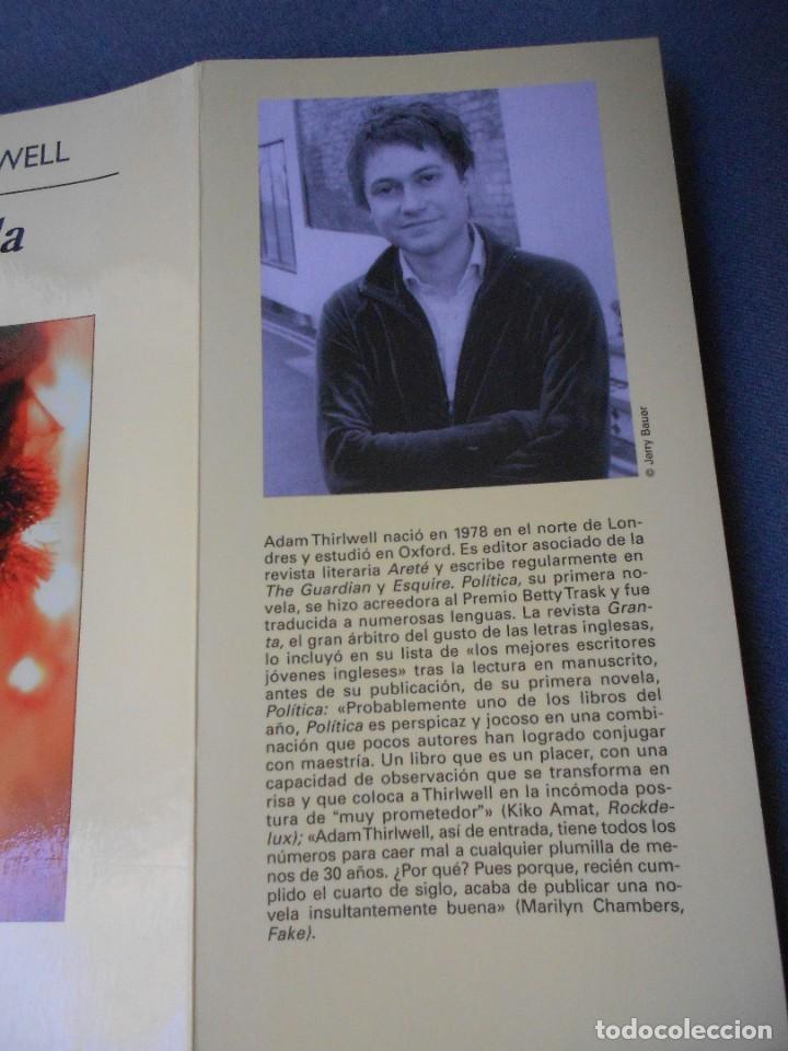 Libros de segunda mano: LA HUIDA - Foto 2