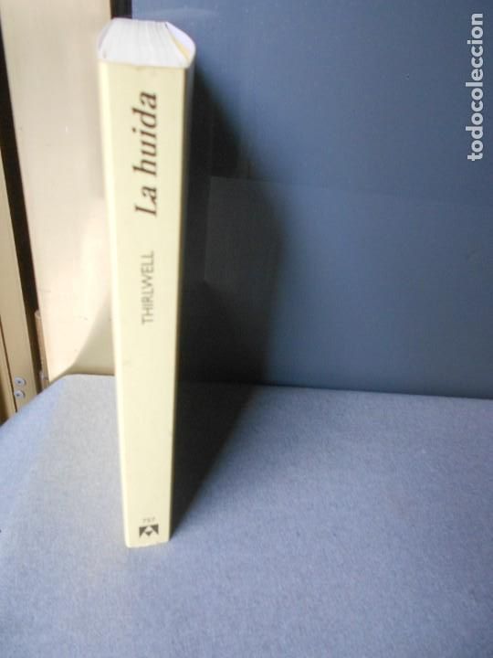 Libros de segunda mano: LA HUIDA - Foto 6