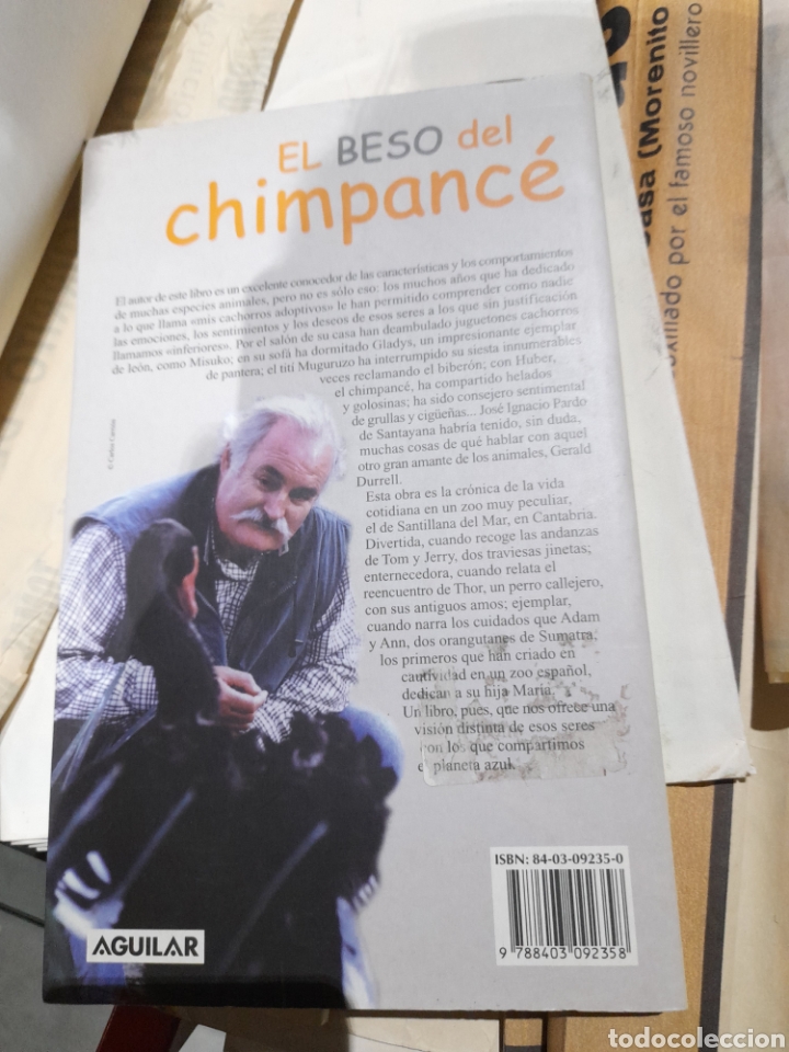 Libros de segunda mano: El beso del Chimpance,libro - Foto 2