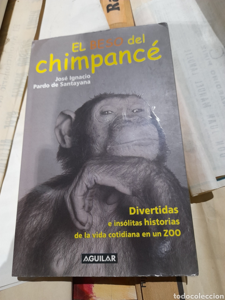 Libros de segunda mano: El beso del Chimpance,libro - Foto 1