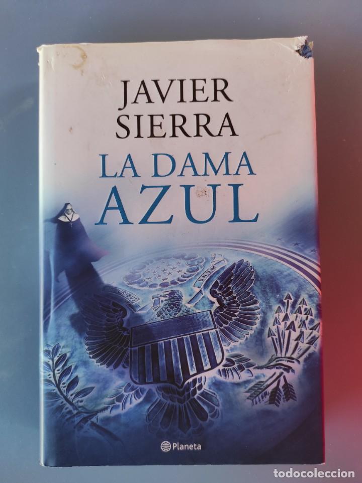 Libros de segunda mano: LA DAMA AZUL - Javier Sierra - Foto 1