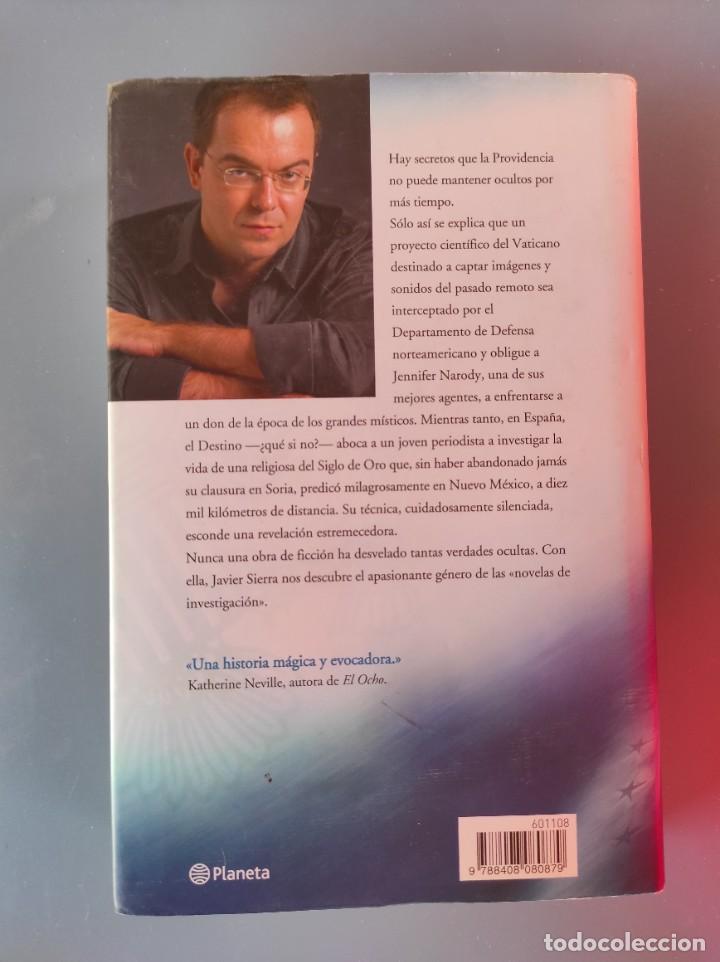 Libros de segunda mano: LA DAMA AZUL - Javier Sierra - Foto 2