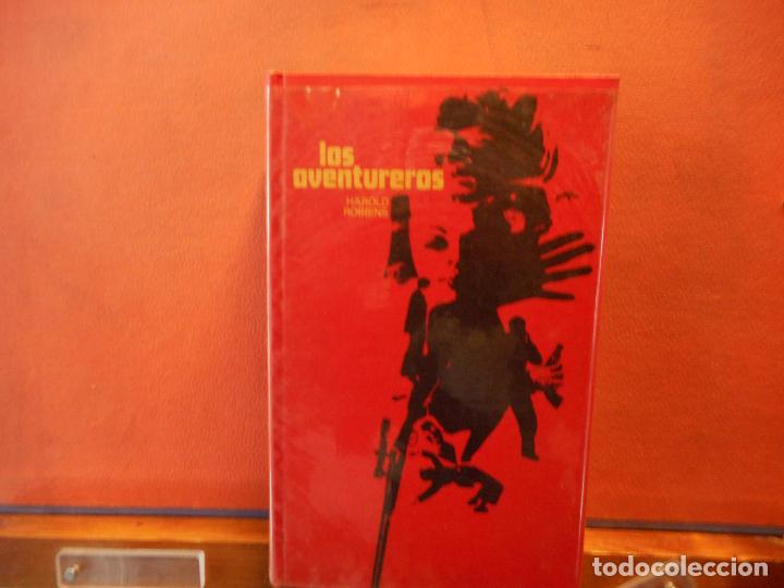 Libros de segunda mano: LOS AVENTUREROS. HAROLD ROBBINS. CIRCULO DE LECTORES. - Foto 1