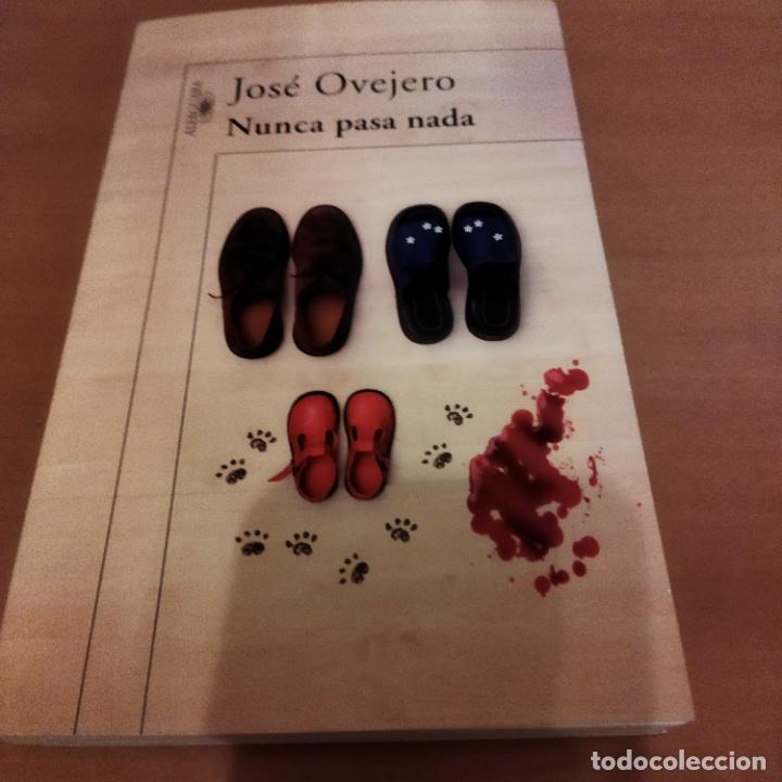 Libros de segunda mano: Nunca pasa nada - Foto 1