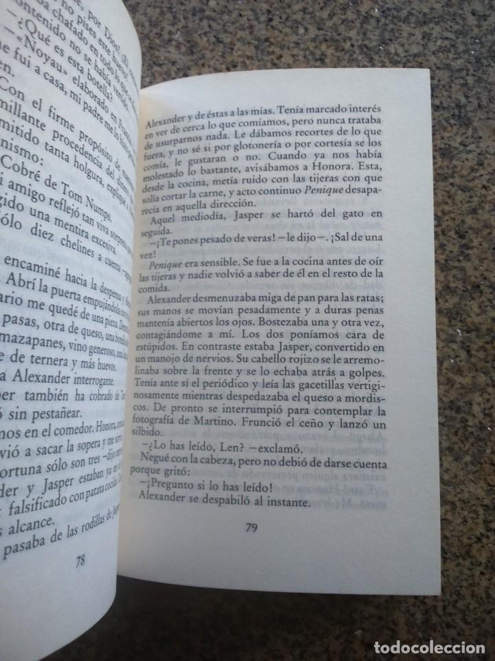 Libros de segunda mano: SIEMPRE EN CAPILLA -- LUISA FORRELLAD -- CIRCULO 1982 -- - Foto 2