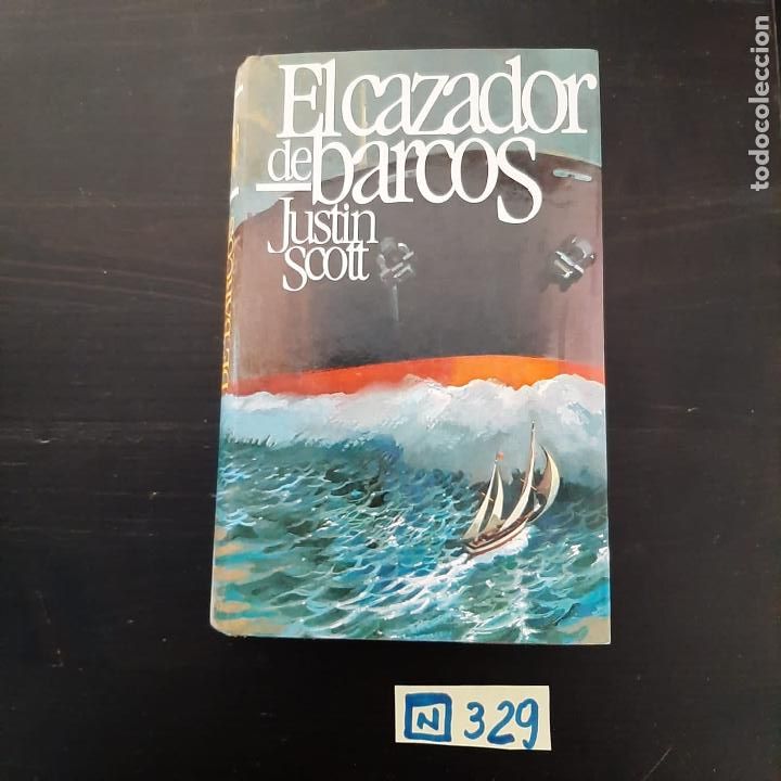 Libros de segunda mano: El cazador de barcos - Foto 1