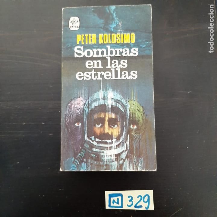 Libros de segunda mano: Sombras en las estrellas - Foto 1