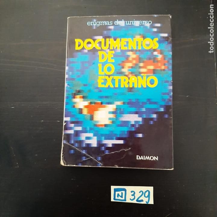 Libros de segunda mano: Documentos de lo extra&ntilde;o - Foto 1