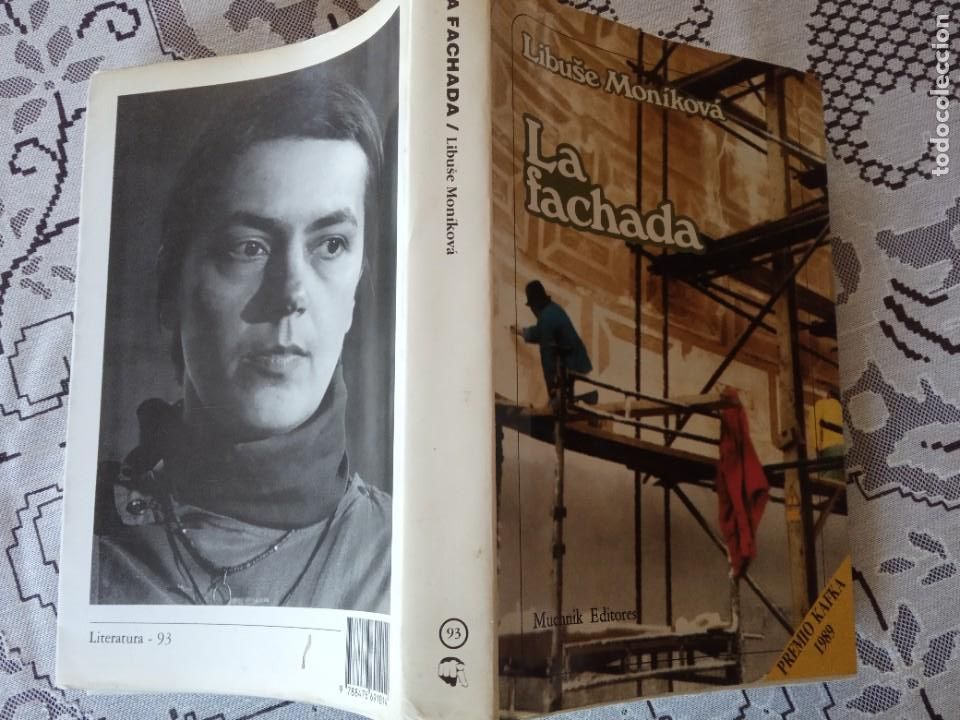 Libros de segunda mano: La fachada.- Libu&scaron;e Mon&iacute;kov&aacute;. - Foto 2
