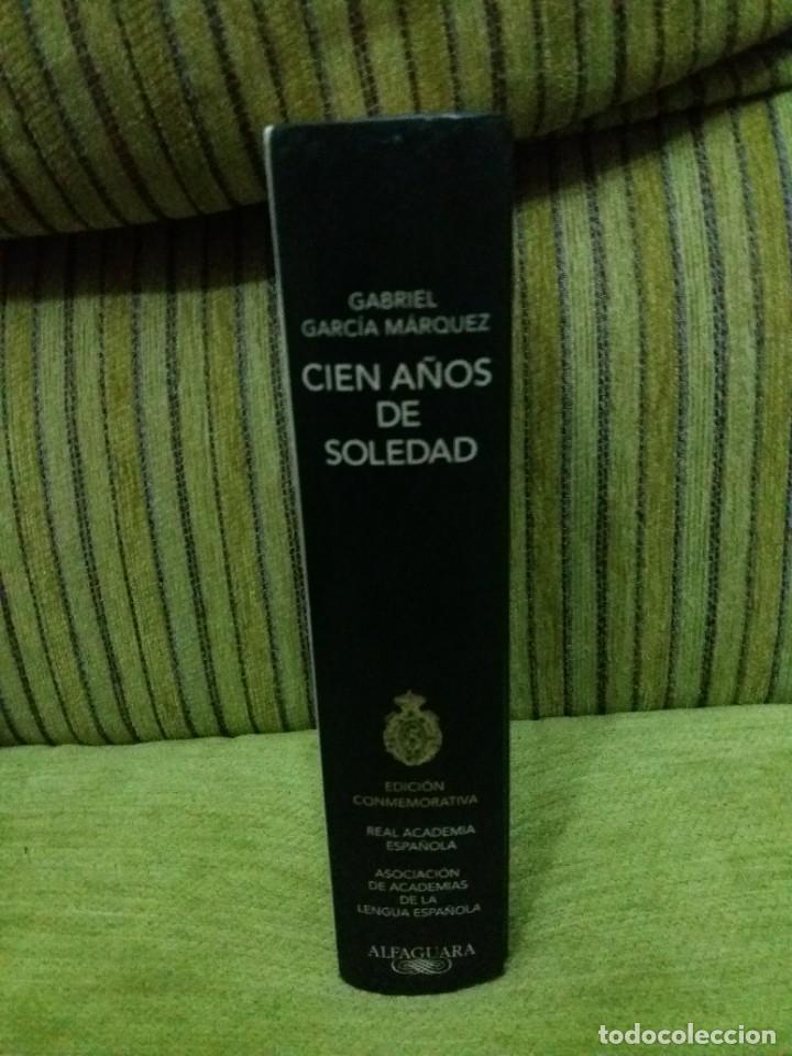 Libros de segunda mano: CIEN A&Ntilde;OS DE SOLEDAD - Foto 4