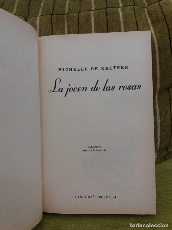 Libros de segunda mano: LA JOVEN DE LAS ROSAS - Foto 2