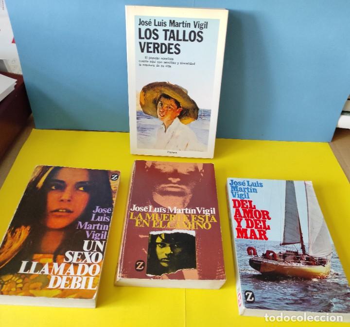 Libros de segunda mano: LOTE 4 LIBROS DE MART&Iacute;N VIGIL - Foto 1