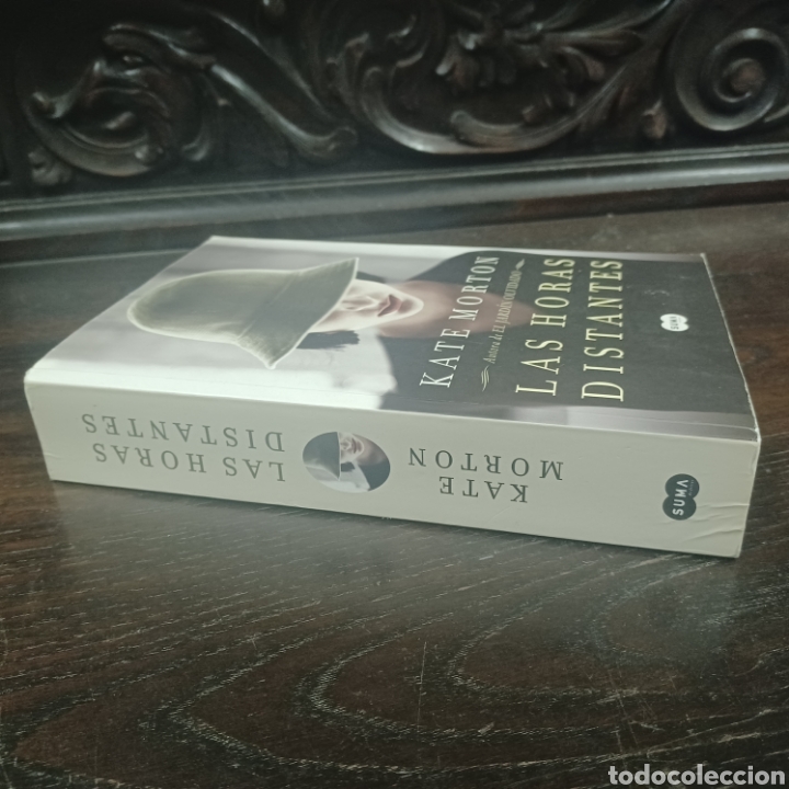 Libros de segunda mano: LAS HORAS DISTANTES - KATE MORTON 2012 PRIMERA EDICION - Foto 9