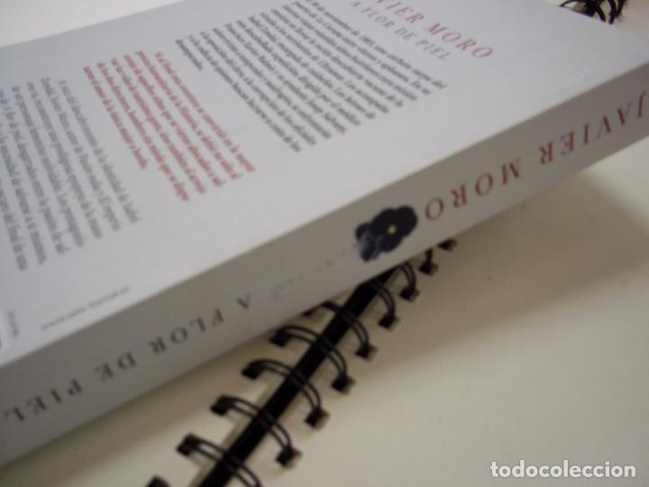 Libros de segunda mano: JAVIER MORO - A FLOR DE PIEL - N 4 - Foto 2