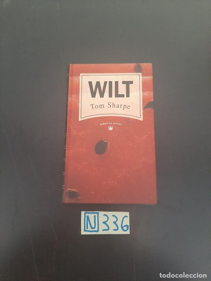 Libros de segunda mano: Wilt - Foto 1