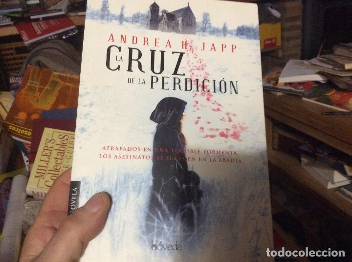 Livros em segunda m&atilde;o: LA CRUZ DE LA PERDICI&Oacute;N - JAPP, ANDREA H